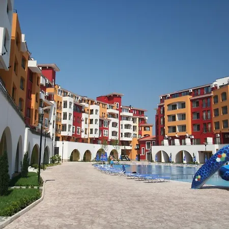 Marina Cape Apartment * Acheloj